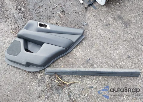 2018 Nissan Pathfinder Sv из США, поврежденный, VIN 5N1DR2MM6JC641469